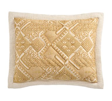 Throw Pillows